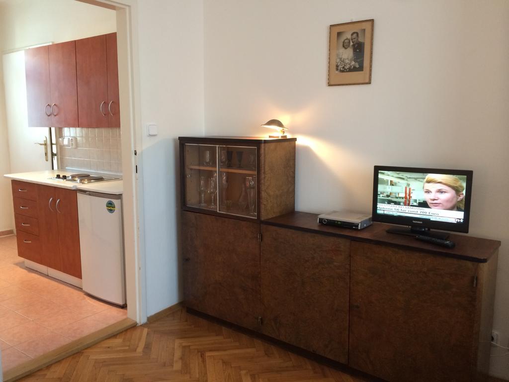 Pension Karnet Prag Rum bild