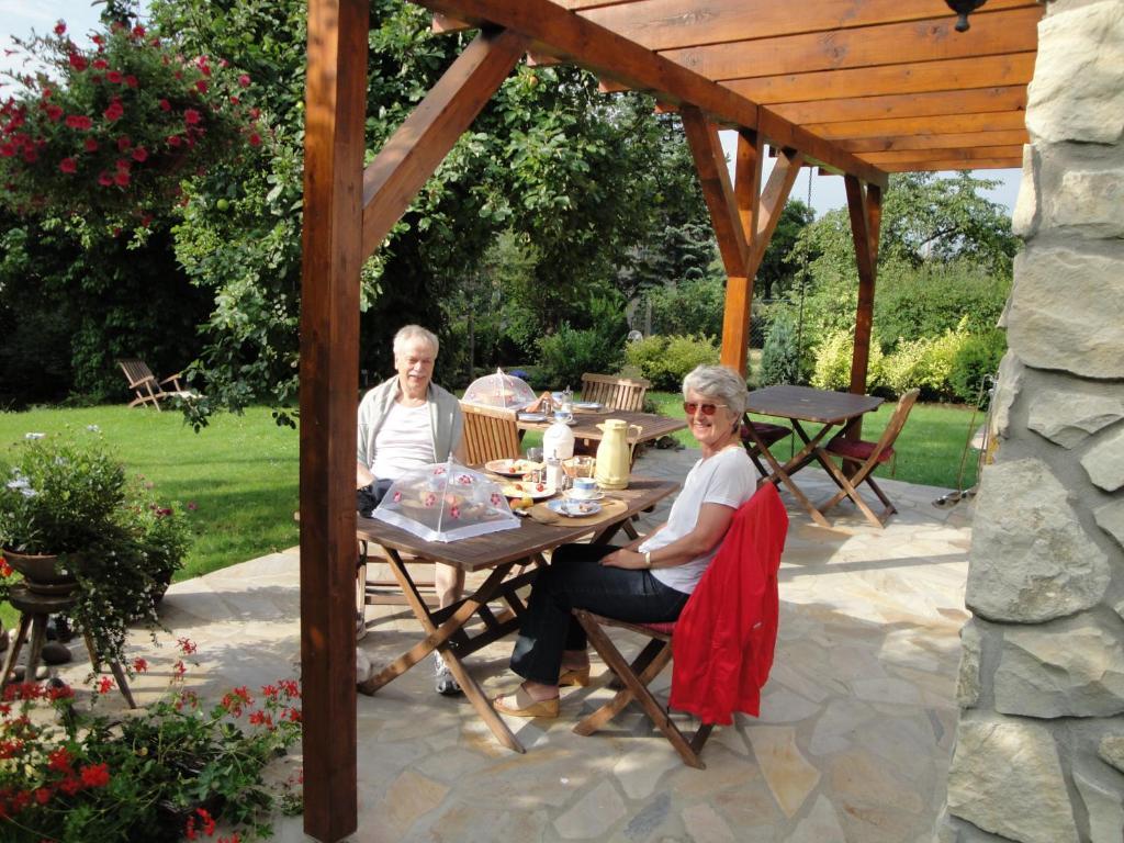 Pension Karnet Prag Exteriör bild